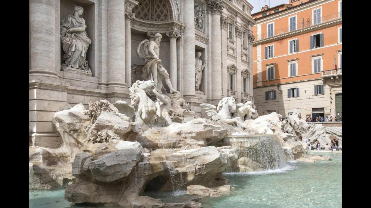 Trevinestrome - Exclusive Trevi Fountain View Apartment ภายนอก รูปภาพ