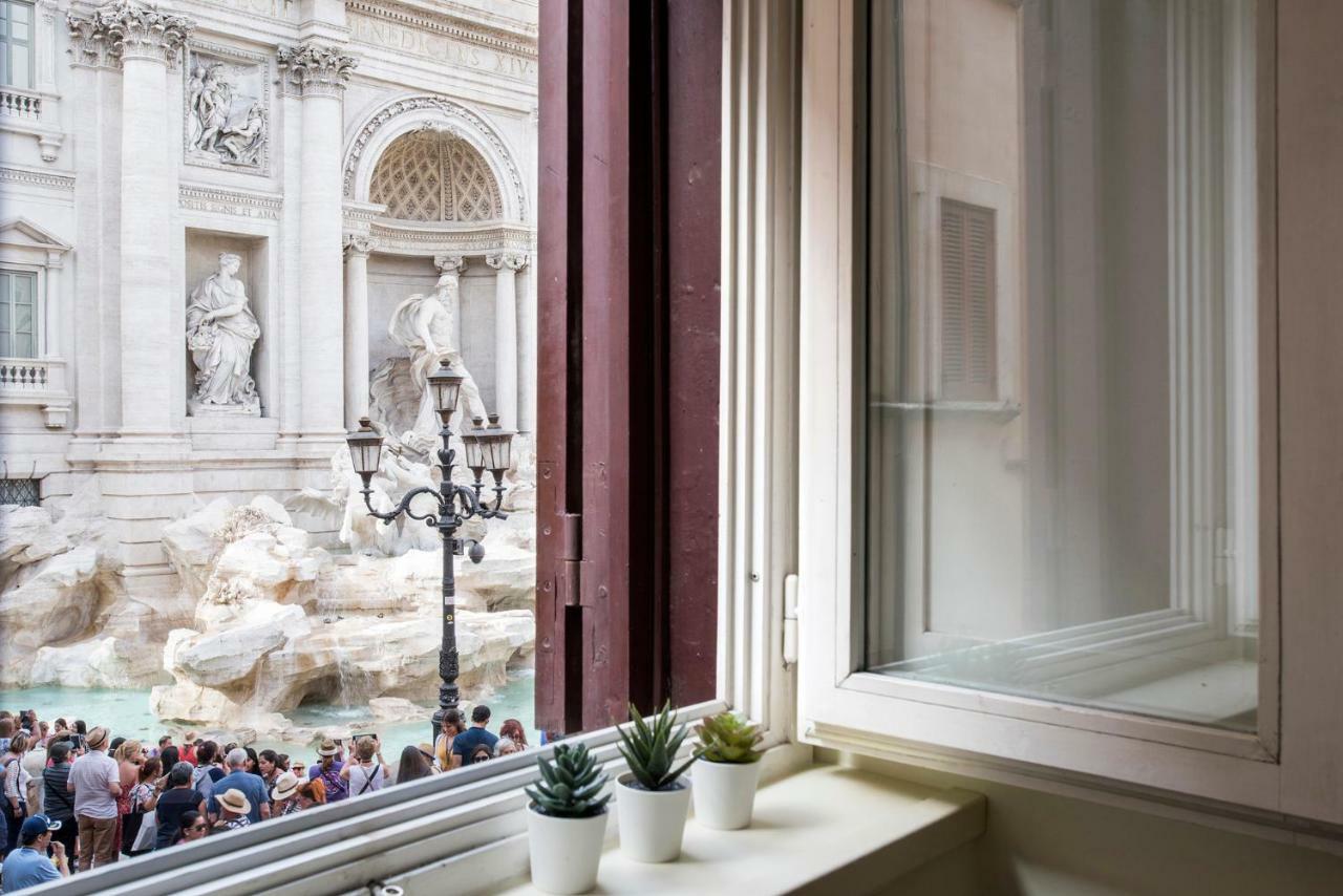 Trevinestrome - Exclusive Trevi Fountain View Apartment ภายนอก รูปภาพ