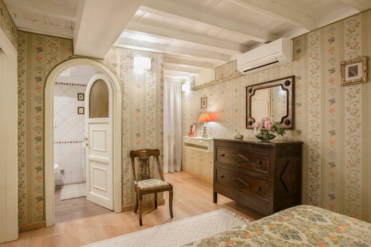 Trevinestrome - Exclusive Trevi Fountain View Apartment ภายนอก รูปภาพ